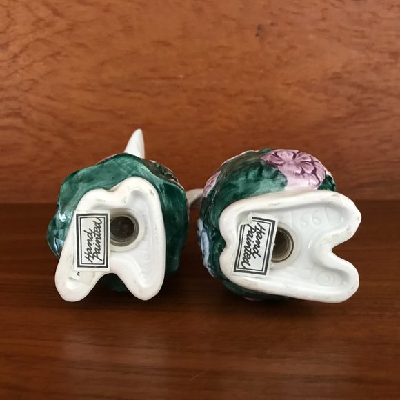 Vintage 1991 Fitz and Floyd Ceramic Bunny Salt and Pepper Shakers - Picture 8 of 8
